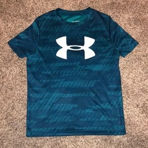 Boys Under Armour Heat Gear Shirt YXS